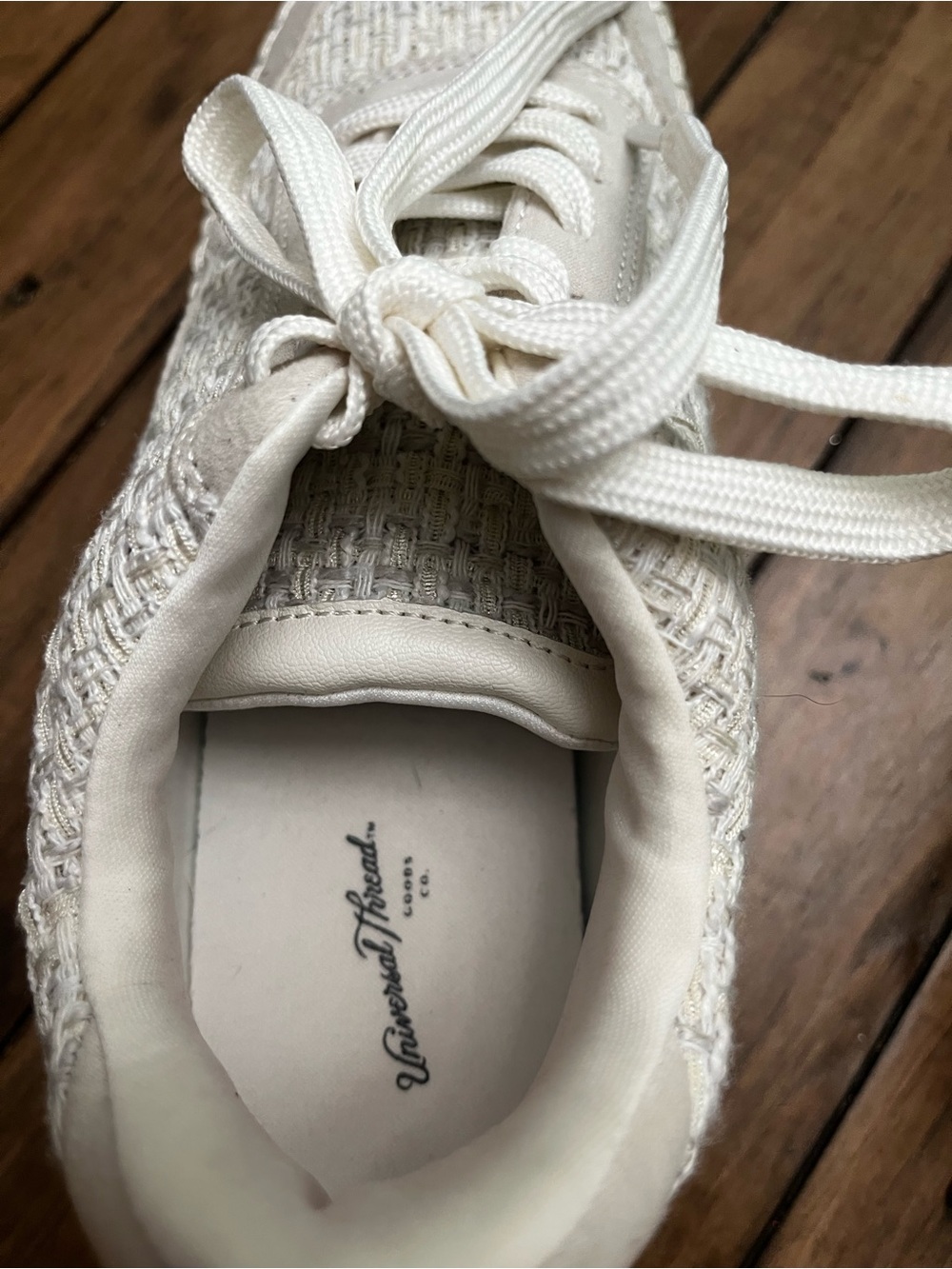 Universal Thread Cream White Platform Sneakers - Picture 9 of 10